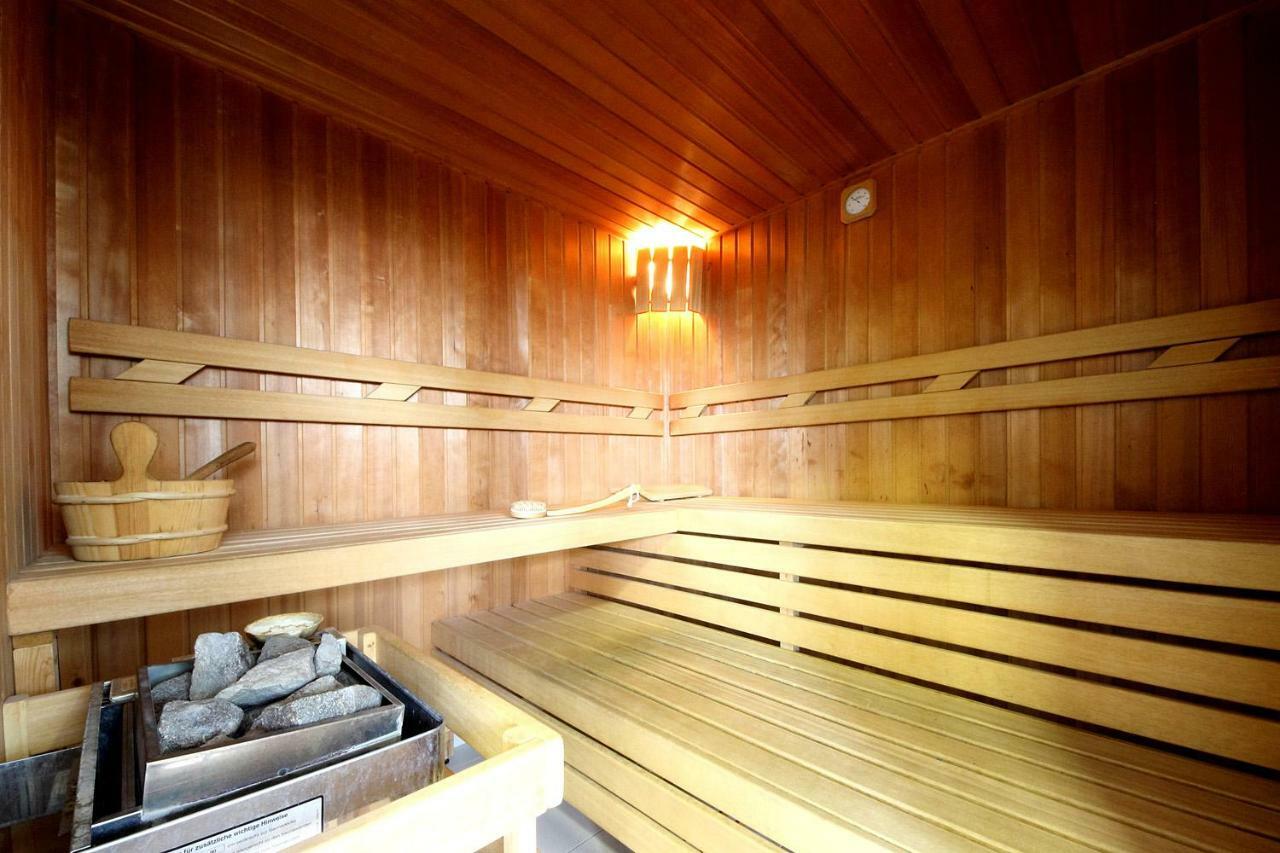 Hotel S-Centrum Benesov  Luaran gambar
